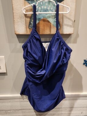 NWT Aqua Eve Royal Blue Draped Swimsuit Top Only w/adjustable Straps Sz 20W